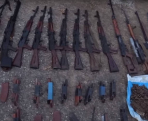При обыске в рамках дела 1 марта обнаружено большое количество оружия и боеприпасов