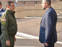 E. Martirosyan Visited Border Guard Troops