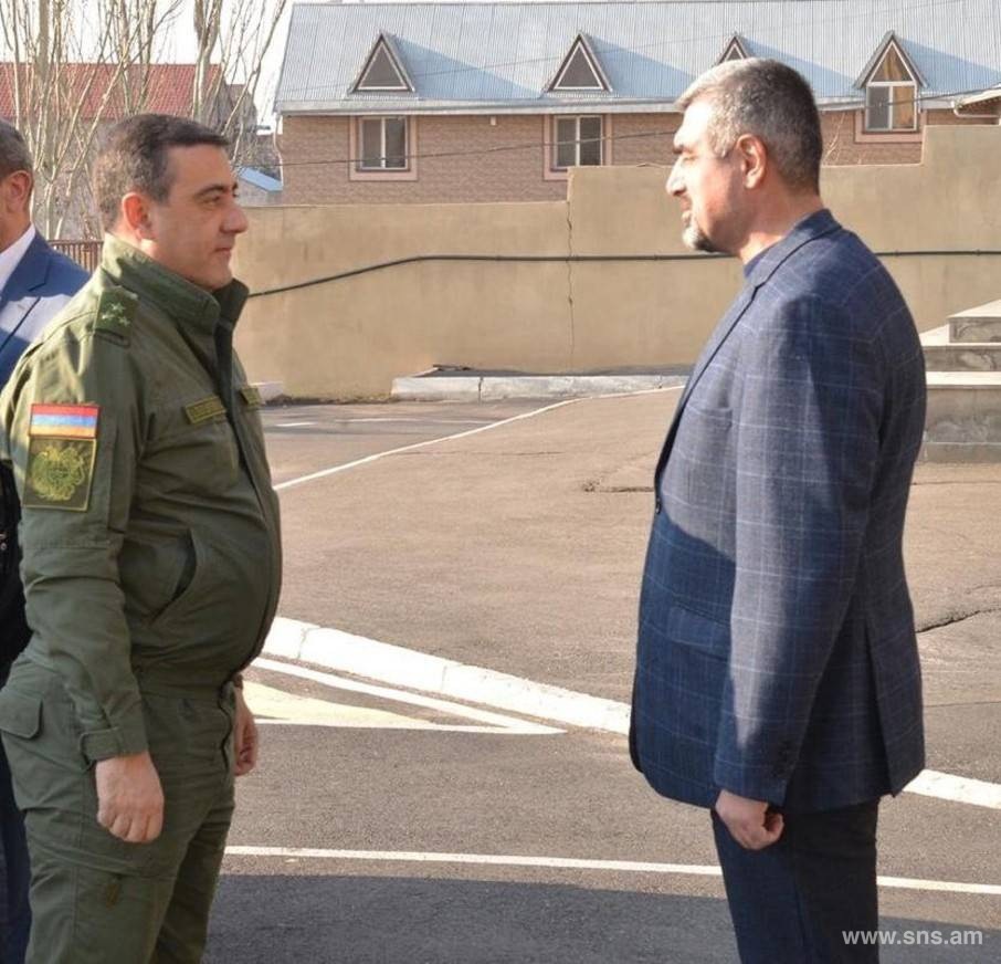 E. Martirosyan Visited Border Guard Troops