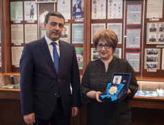 Eduard Martirosyan handed Order of Honor of Gohar Vardanyan to the niece of the legendary intelligence officer   